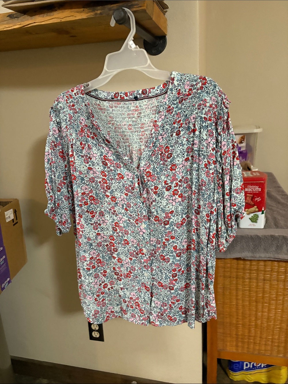 Floral Button-Down Shirt in Pink & White
